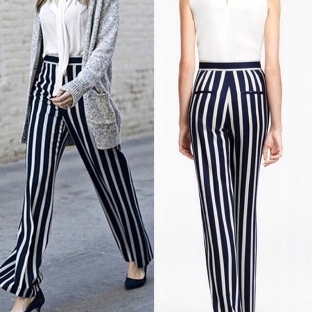 Ann Taylor Women’s Blue & Cream Striped Wide Leg Pants/ Dress Pants 4